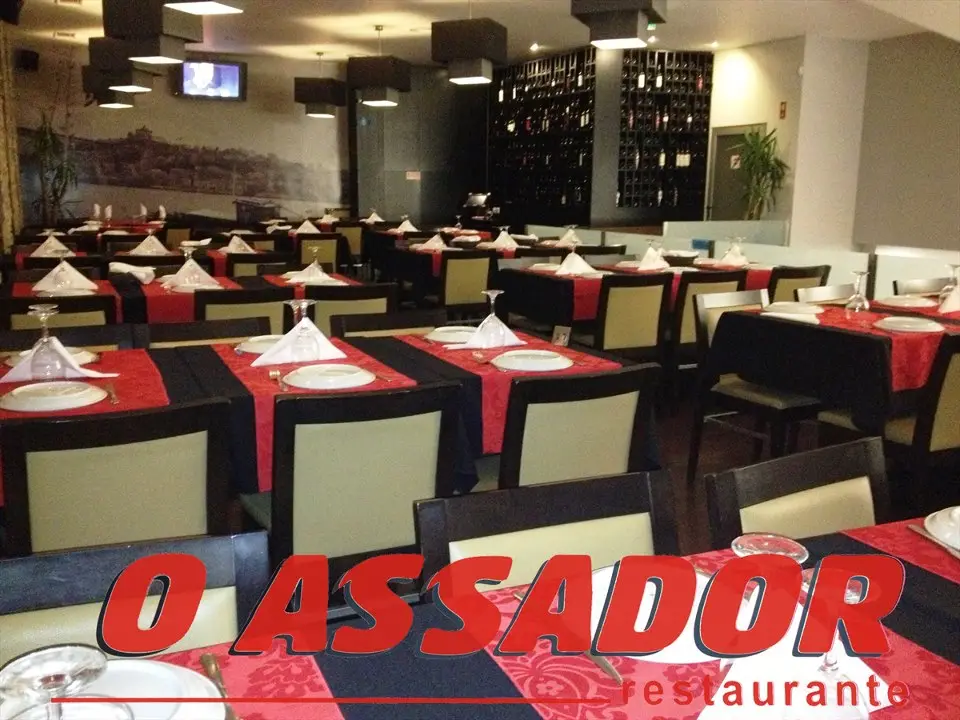 Interior e pratos do O Assador em Vila Nova de Gaia, Vila Nova de Gaia (3)