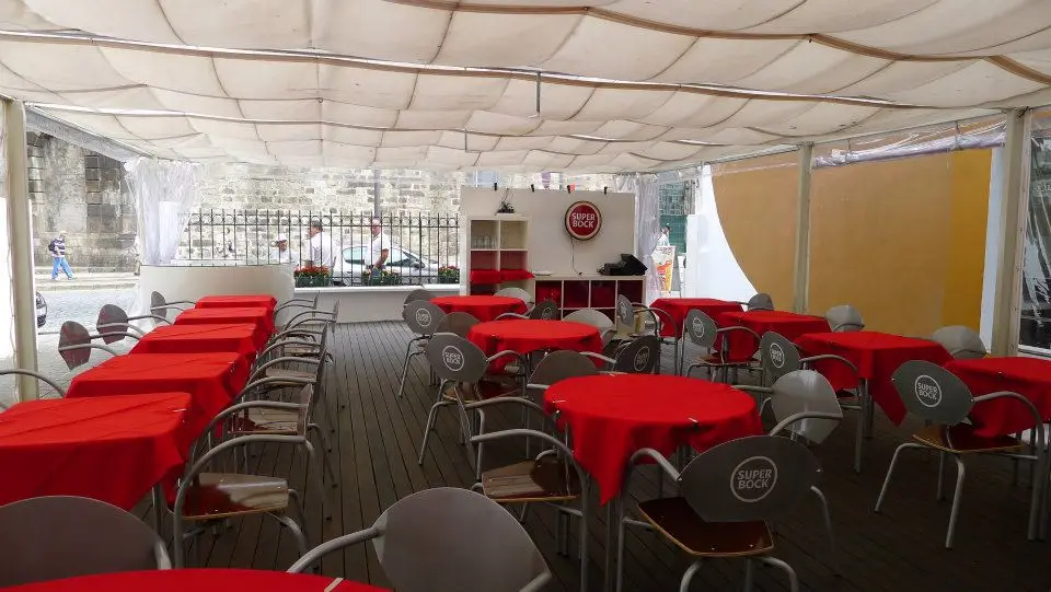Interior e pratos do PIMMS em Vila Nova de Gaia (5)