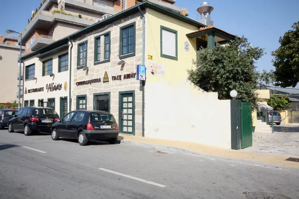 O Alfaiate, restaurante de típica em Vila Nova de Gaia, Vila Nova de Gaia