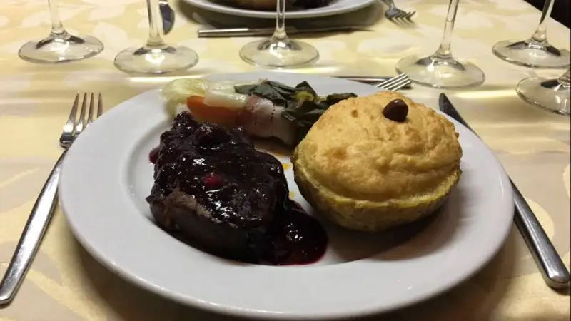 Interior e pratos do Adega Regional 7 Olhinhos em Guimarães, Vizela (6)