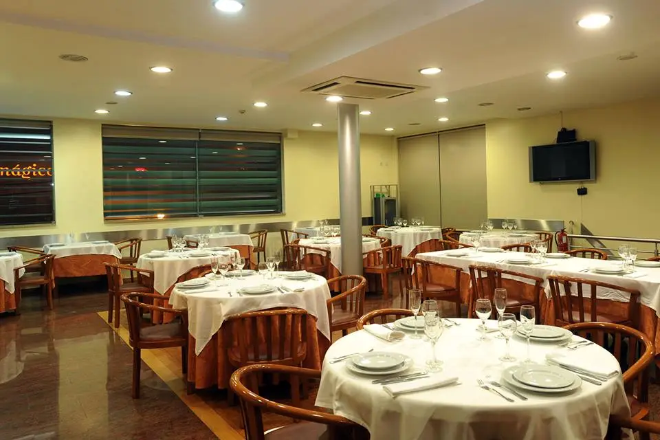 Interior e pratos do Don Bísaro em Braga, Braga (9)