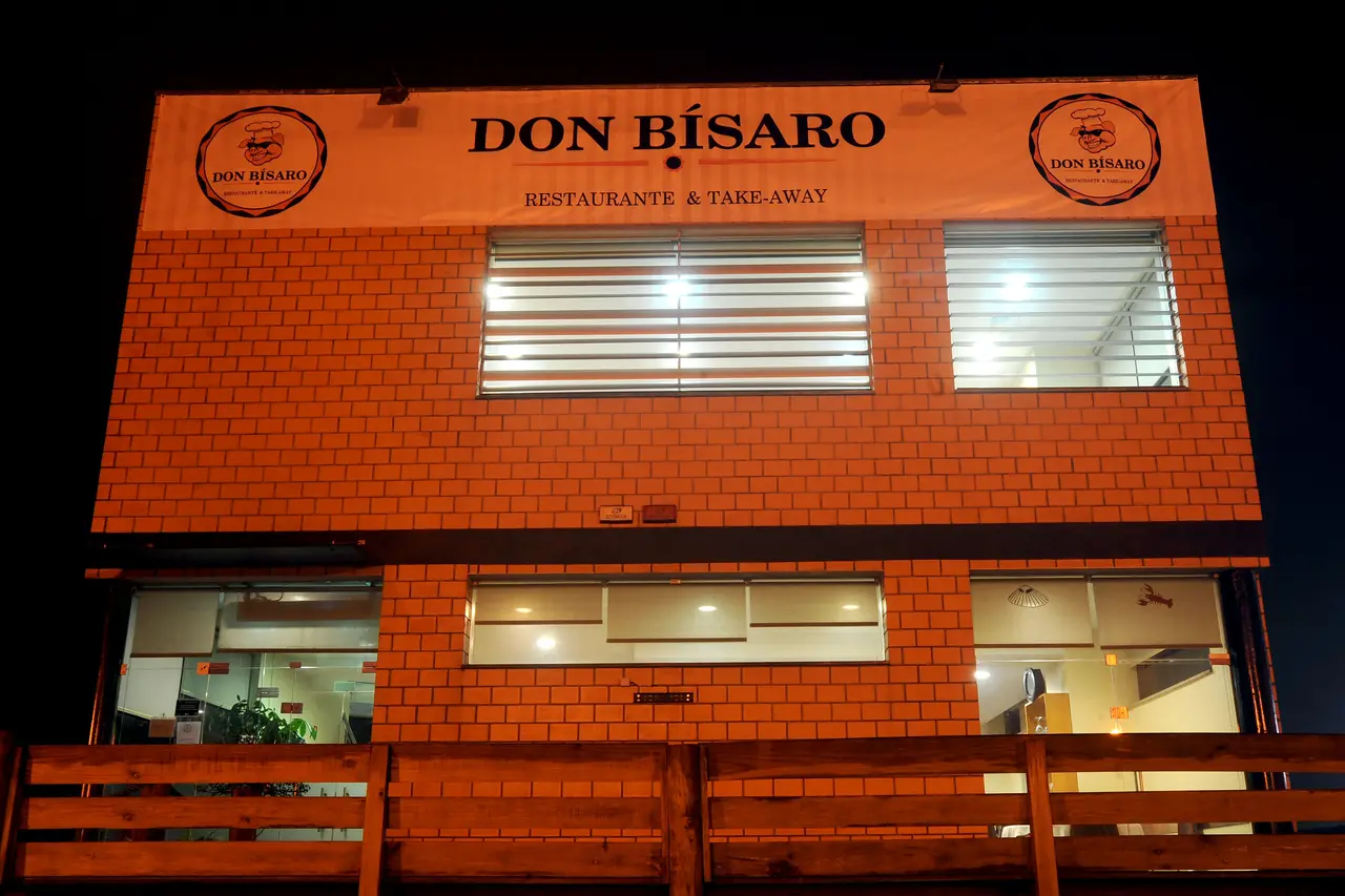 Interior e pratos do Don Bísaro em Braga, Braga (6)