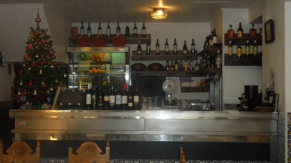 Interior e pratos do Granja Velha em Lisboa, Lisboa (3)