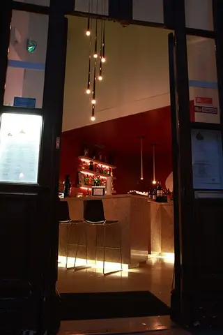 Interior e pratos do Sessenta em Lisboa, Lisboa (9)