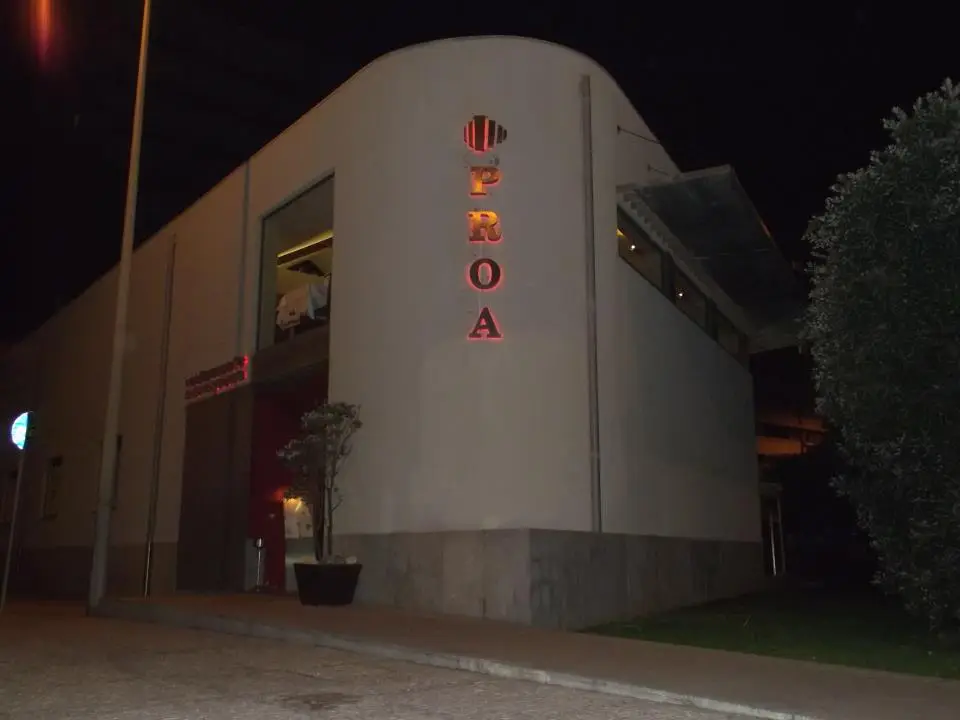 Interior e pratos do Proa em Matosinhos, Matosinhos (10)
