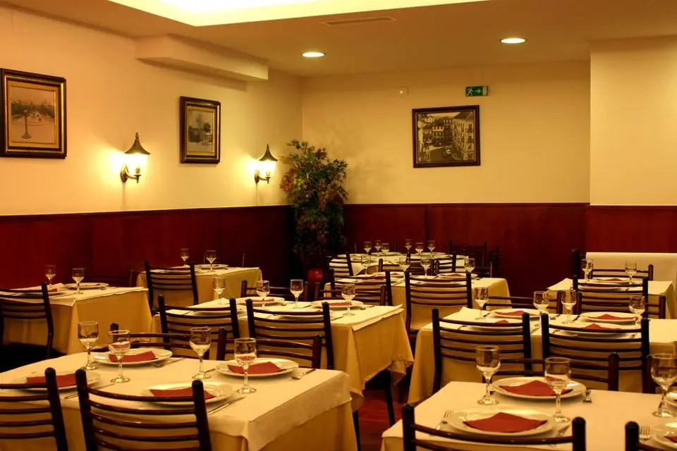 Interior e pratos do O Costa em Vila Real, Vila Real (6)