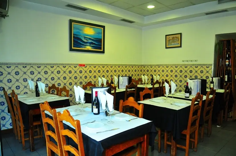 Interior e pratos do Casa Adão em Vila Nova de Gaia, Vila Nova de Gaia (2)