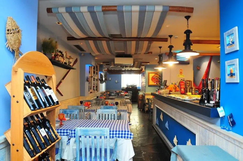 Interior e pratos do Clube do Peixe em Lisboa, Lisboa (5)