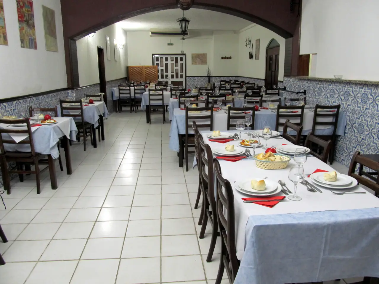 Interior e pratos do Fuga dos Temperos em Guimarães, Fafe (4)