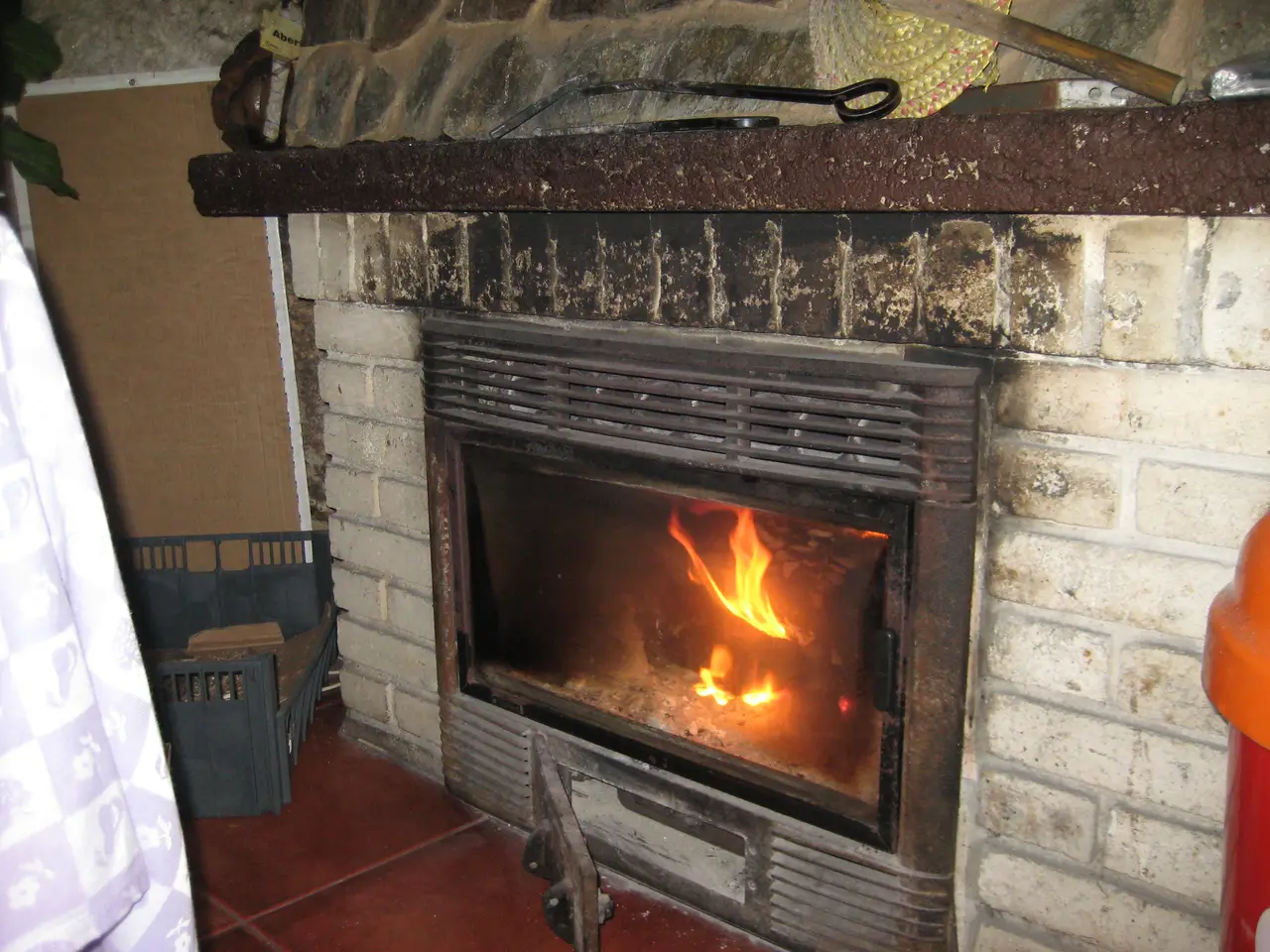 Interior e pratos do Casa de Pasto Fertuzinhos em Guimarães, Guimarães (3)