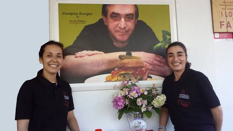 Interior e pratos do Pampas Burger em Lisboa, Lisboa (5)