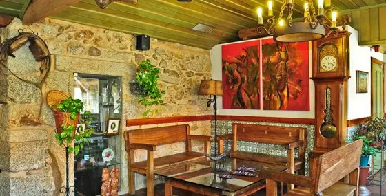 Interior e pratos do Choupal dos Melros em Gondomar, Gondomar (2)