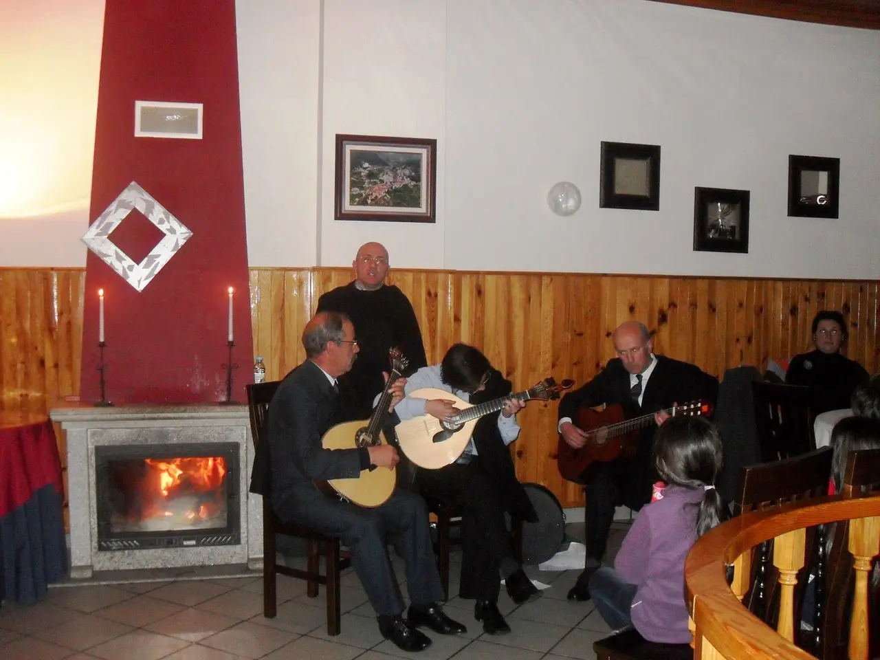 Interior e pratos do O Vicente em Seia, Seia (7)