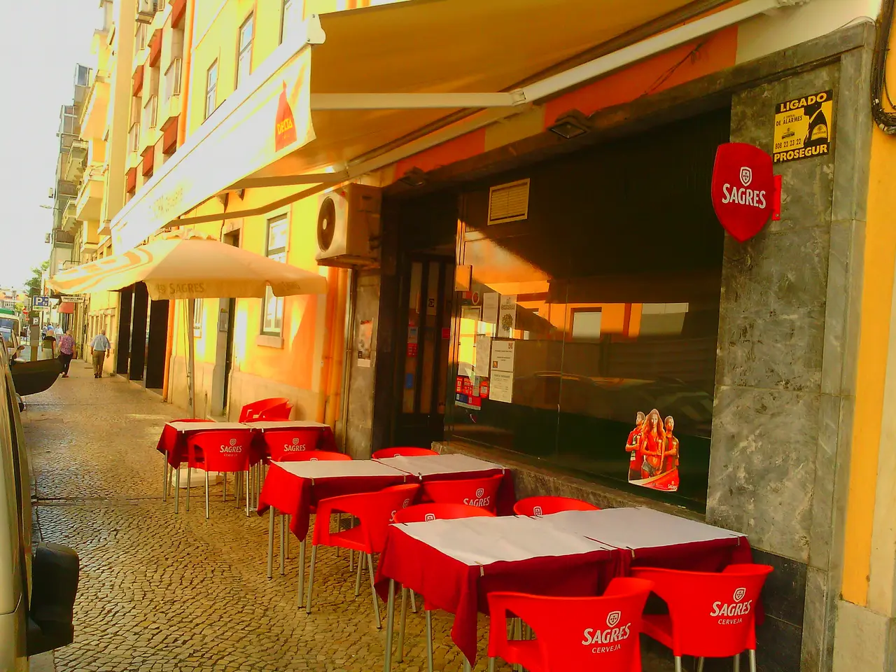 Interior e pratos do Cervejaria Europa em Lisboa, Lisboa (11)