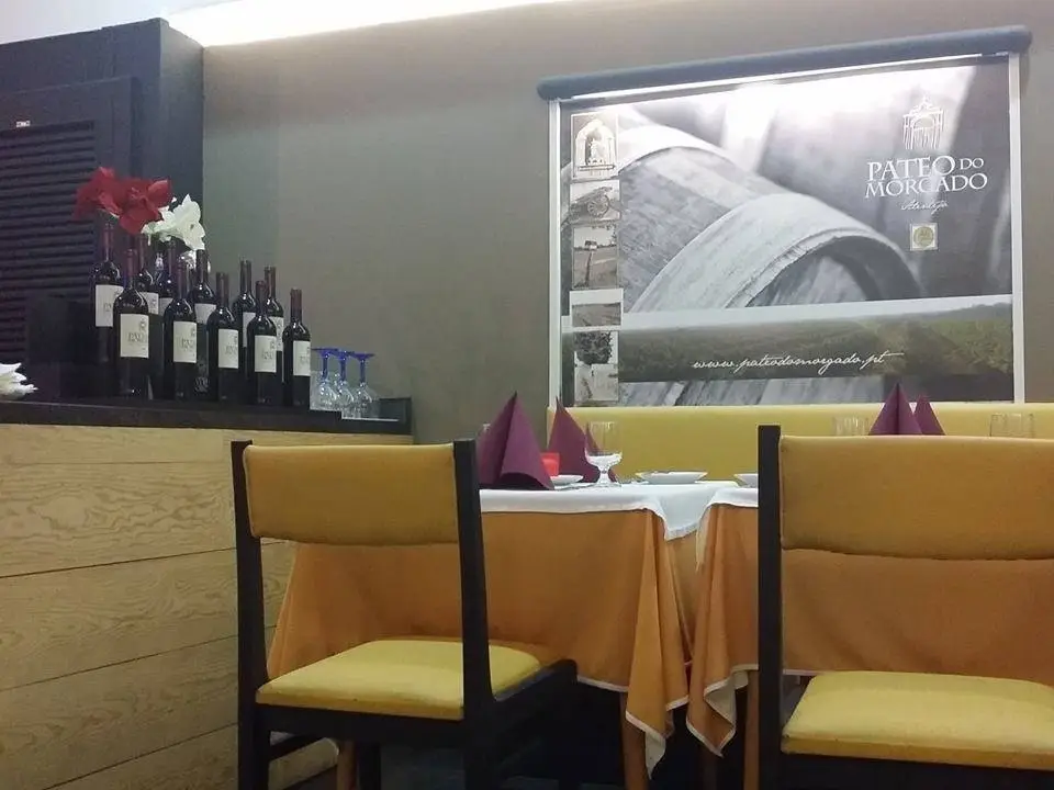 Interior e pratos do Pampas Grill em Abrantes (3)