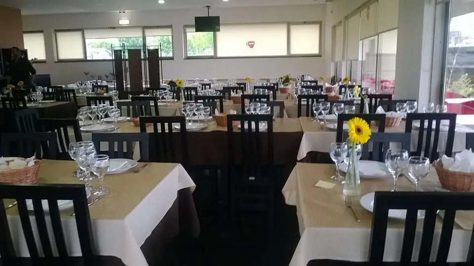Interior e pratos do Restaurante 28 em Folgosa, Maia (5)