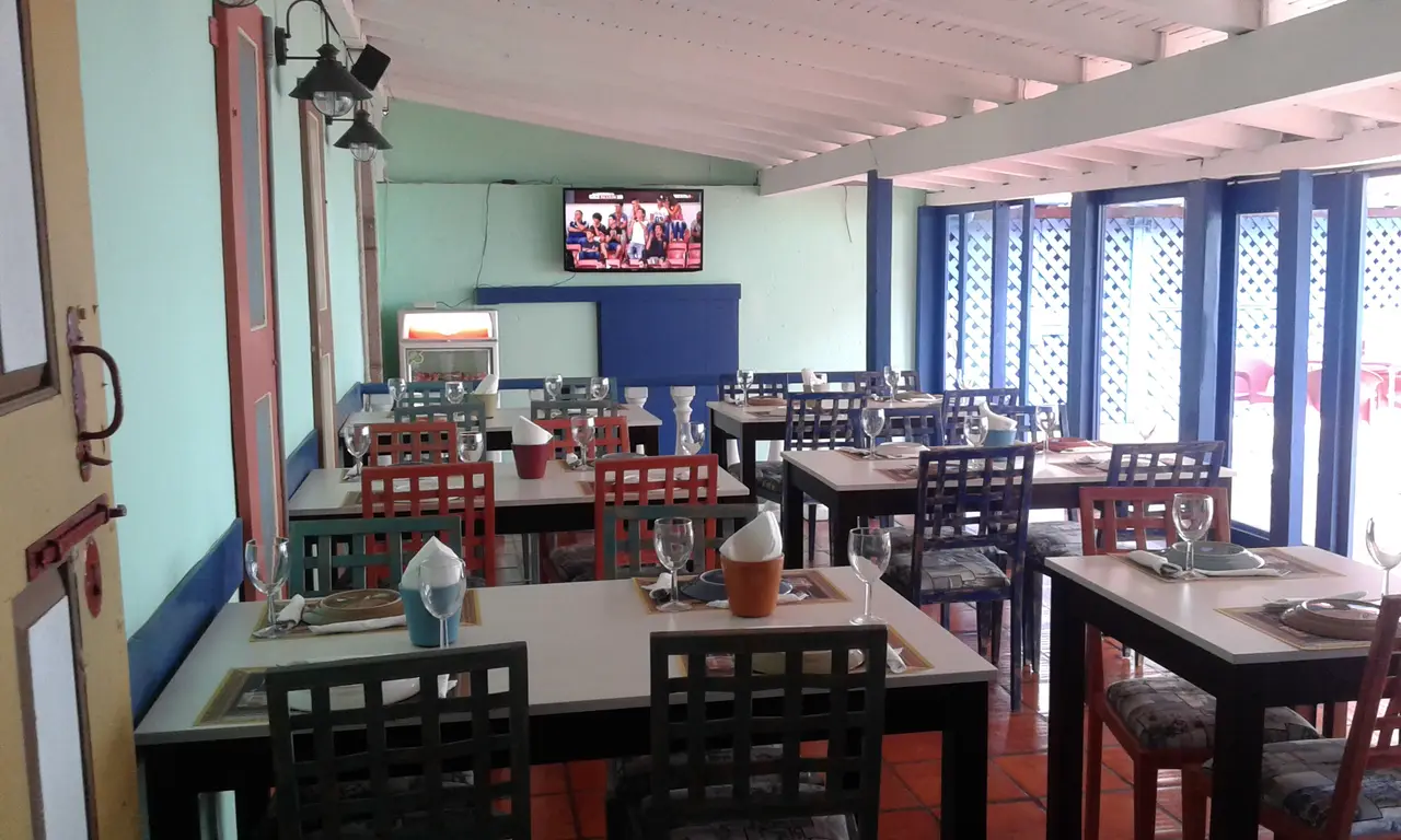 Interior e pratos do Casa das Artes | The Art Beer House em Braga, Braga (2)