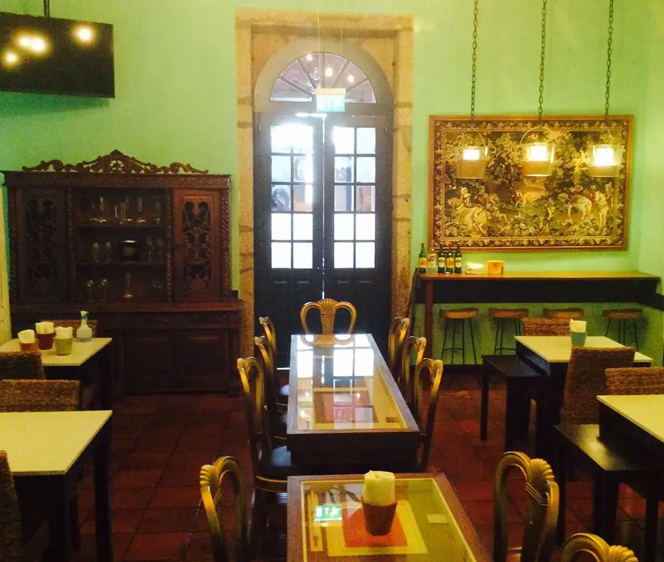 Interior e pratos do Casa das Artes | The Art Beer House em Braga, Braga (12)