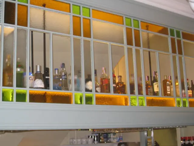 Interior e pratos do Baixa - Restaurante Bar em Porto, Porto (2)