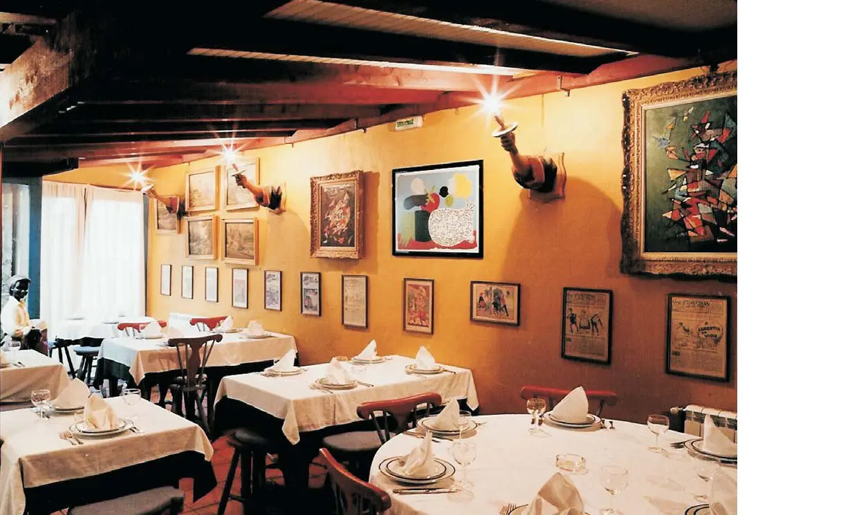 Interior e pratos do Casa das Artes em Braga, Braga (5)