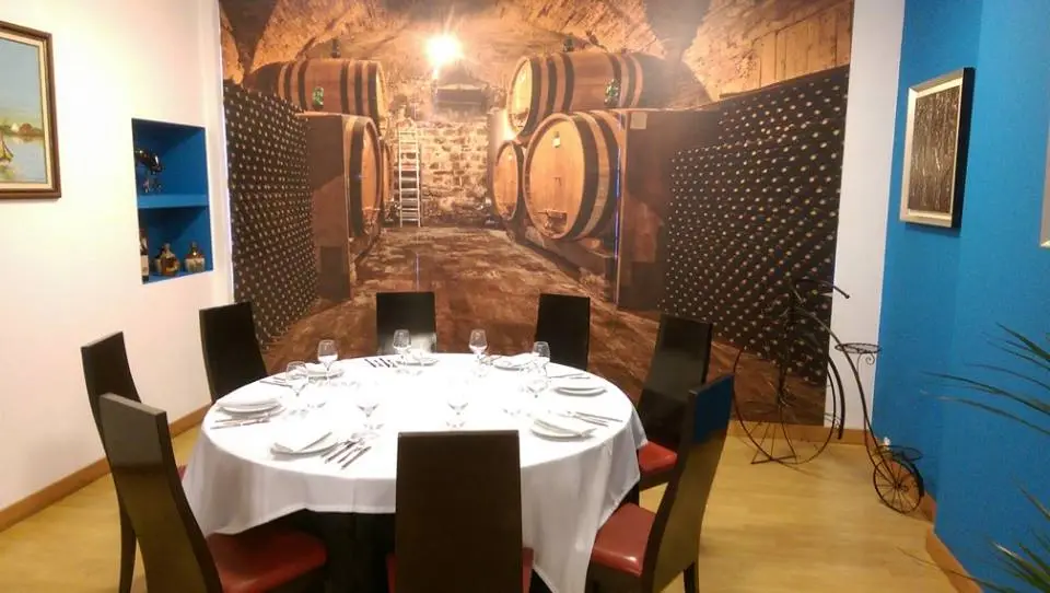 Interior e pratos do O Cantinho dos Cagaréus em Aveiro, Aveiro (3)