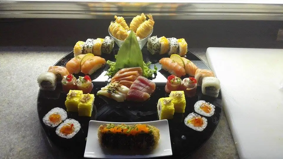 Interior e pratos do Amadeus Fusion Sushi em Braga, Braga (3)