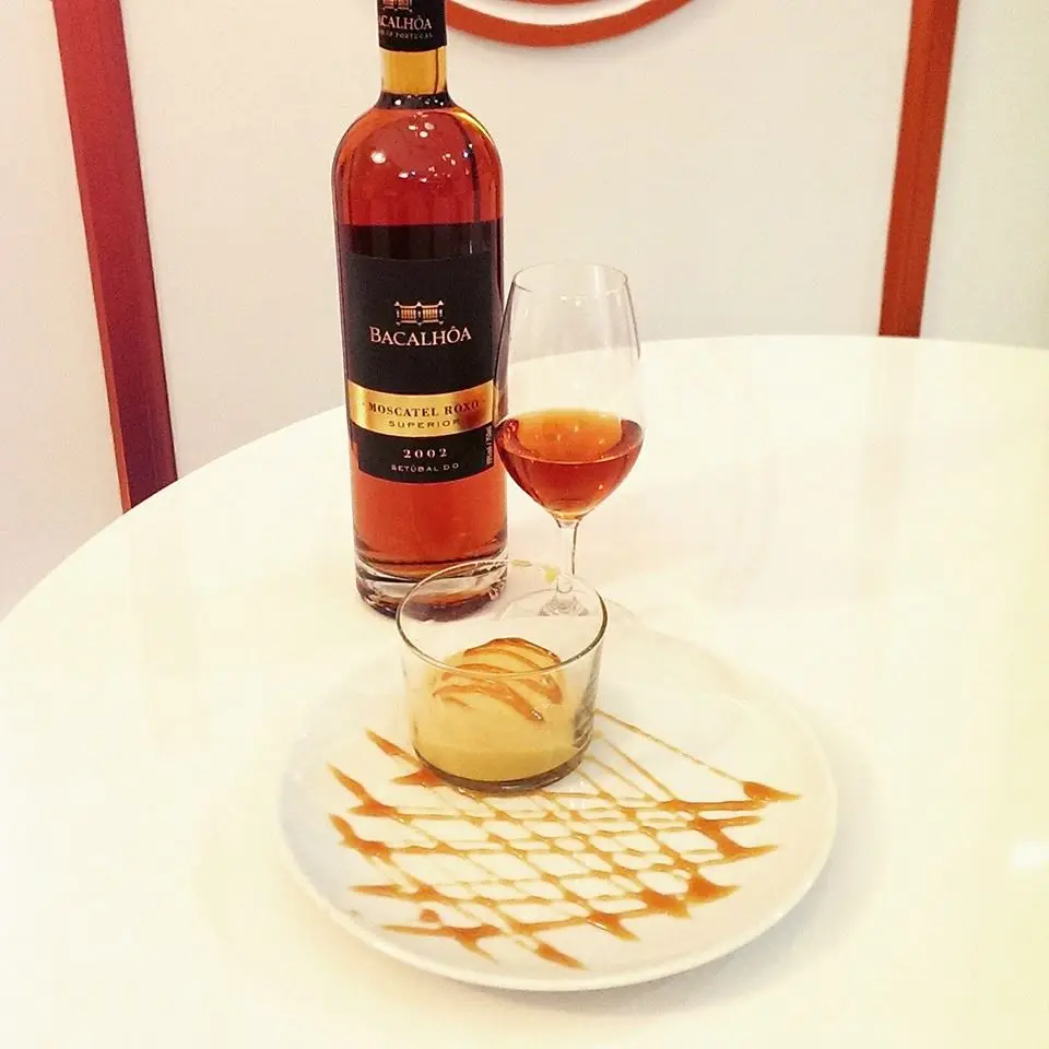 Interior e pratos do Twine Wine & Tapas em Braga, Braga (9)