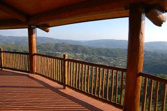 Interior e pratos do Panorâmico - Diverlanhoso em Póvoa de Lanhoso, Vieira do Minho (10)