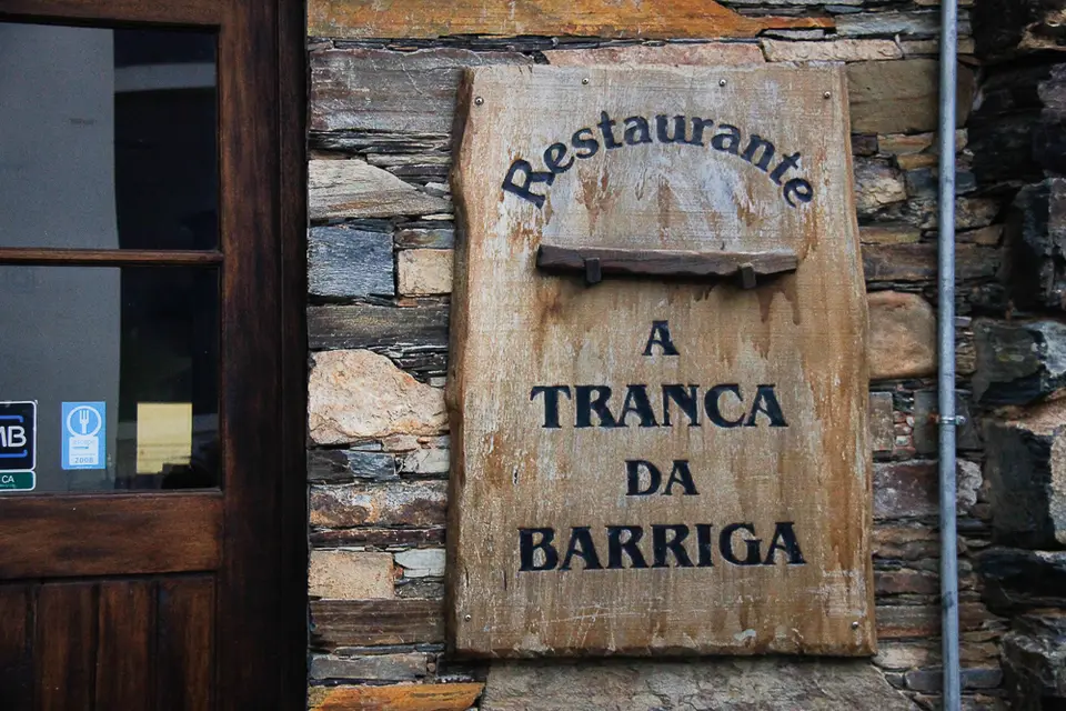Interior e pratos do Tranca da Barriga em Gois, Góis (5)