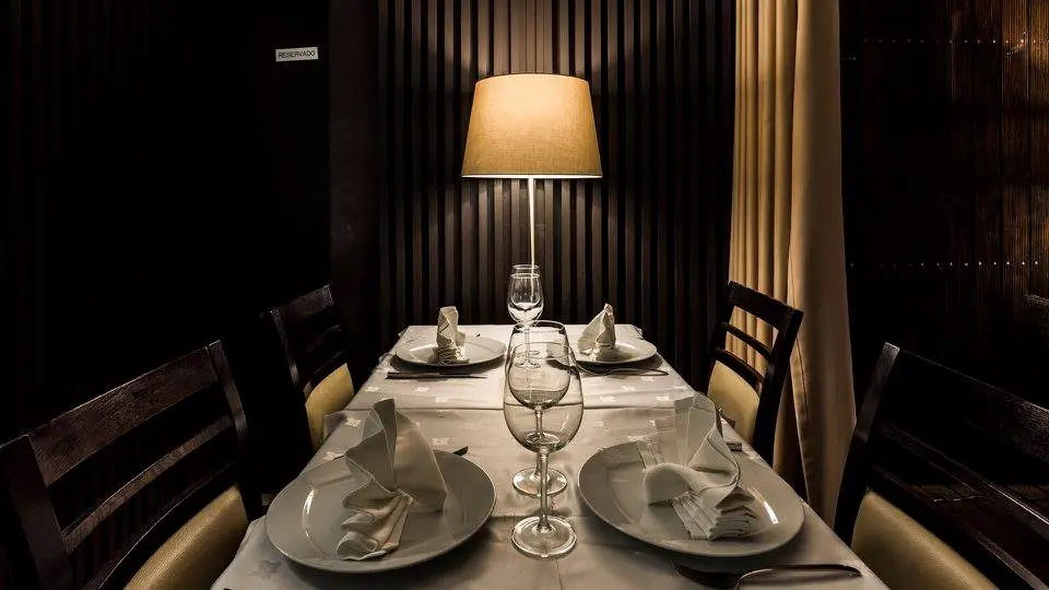 Interior e pratos do Tasquinha da Ribeira em Braga, Braga (7)