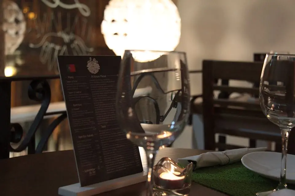 Interior e pratos do Le Italiane Caffè Bistró em Braga, Braga (5)