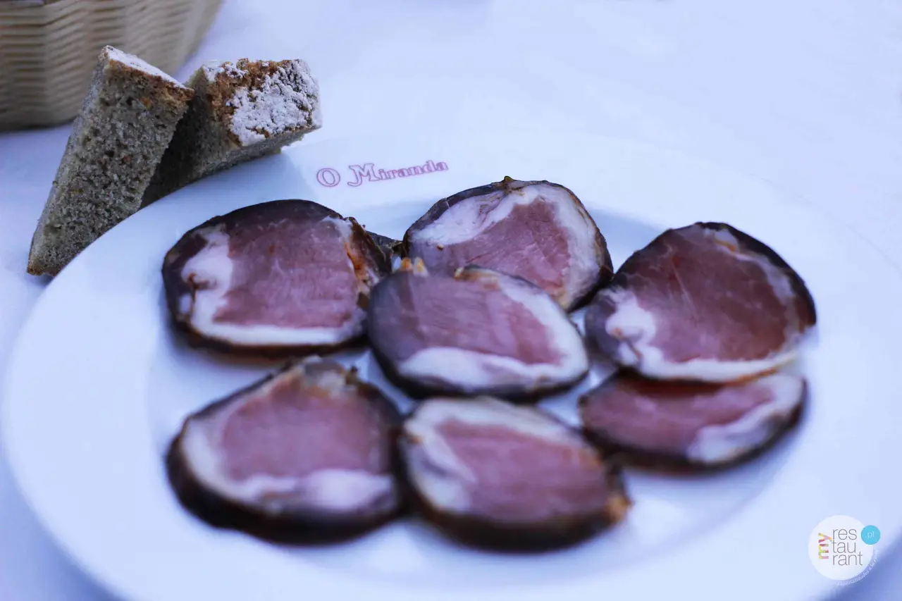 Interior e pratos do Miranda - Sabores do Barroso em Braga, Braga (6)