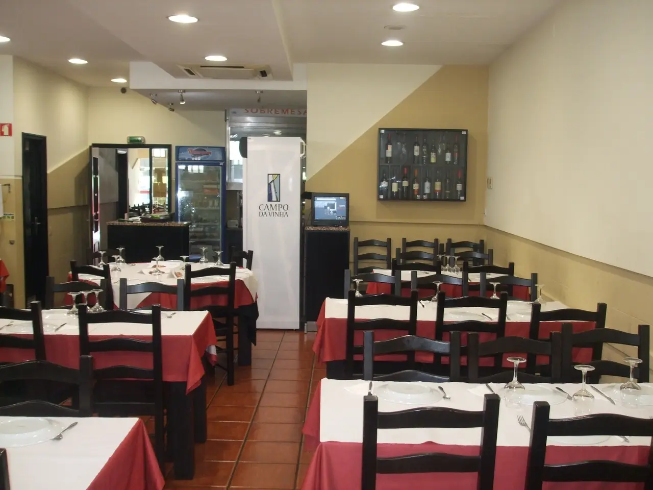 Interior e pratos do Sabores do Norte em Abrantes (3)