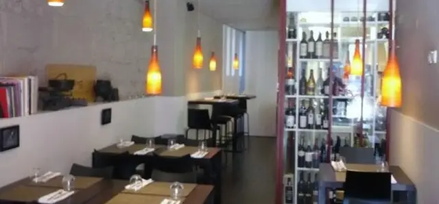 Interior e pratos do Cheers em Fafe (2)