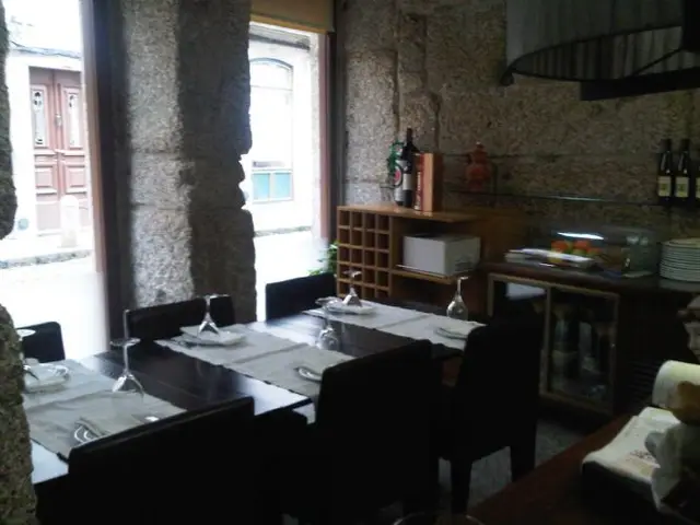Interior e pratos do Nora Zé da Curva em Guimarães, Fafe (10)