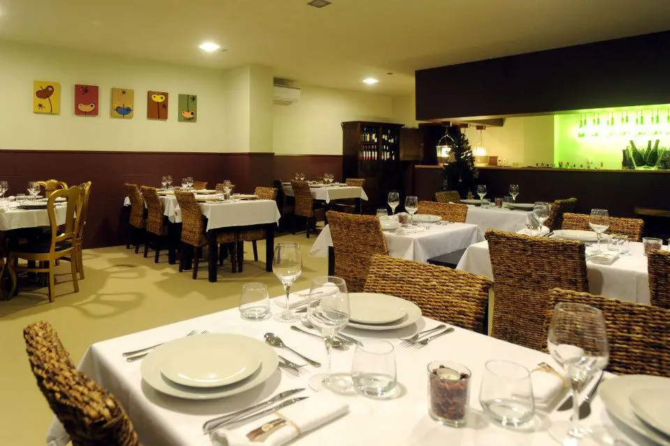 Interior e pratos do Casa do Feijão em Braga, Braga (4)