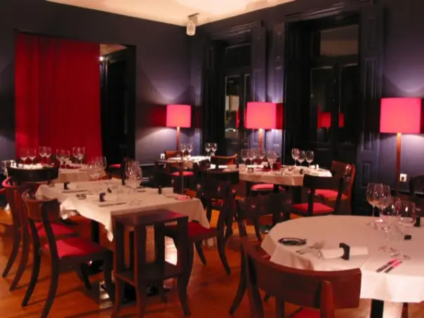 Interior e pratos do Foz Velha em Porto, Porto (7)
