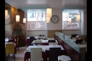 Interior e pratos do Casa da Mó em Lisboa, Lisboa (4)