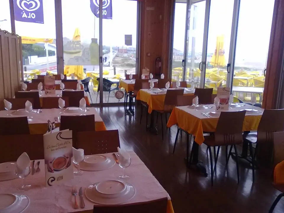 Interior e pratos do Sinfonia Amarela em Vila Nova de Gaia, Vila Nova de Gaia (7)