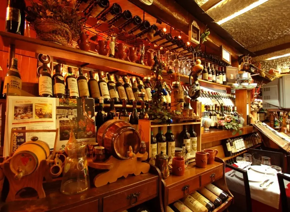 Interior e pratos do O Fumeiro em Lisboa, Lisboa (3)