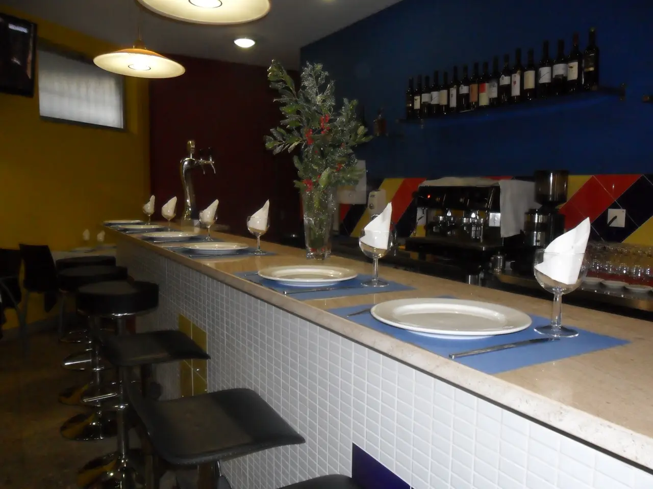 Interior e pratos do Universal em Gondomar, Gondomar (9)