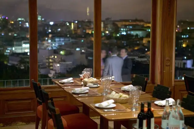 Interior e pratos do La Paparrucha em Lisboa, Lisboa (9)