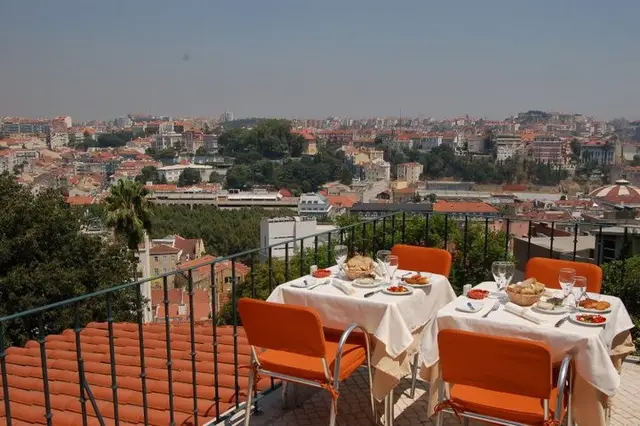 Interior e pratos do La Paparrucha em Lisboa, Lisboa (12)