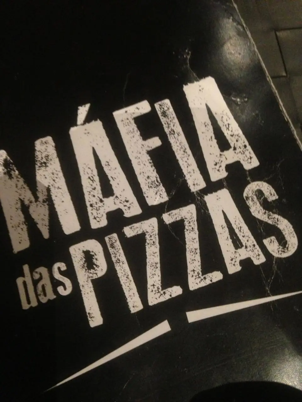 Interior e pratos do Máfia das Pizzas em Setúbal, Almada (9)
