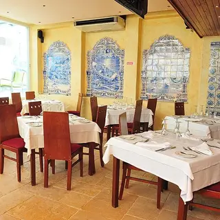 Interior e pratos do O Velho e o Mar em Sesimbra, Sesimbra (9)